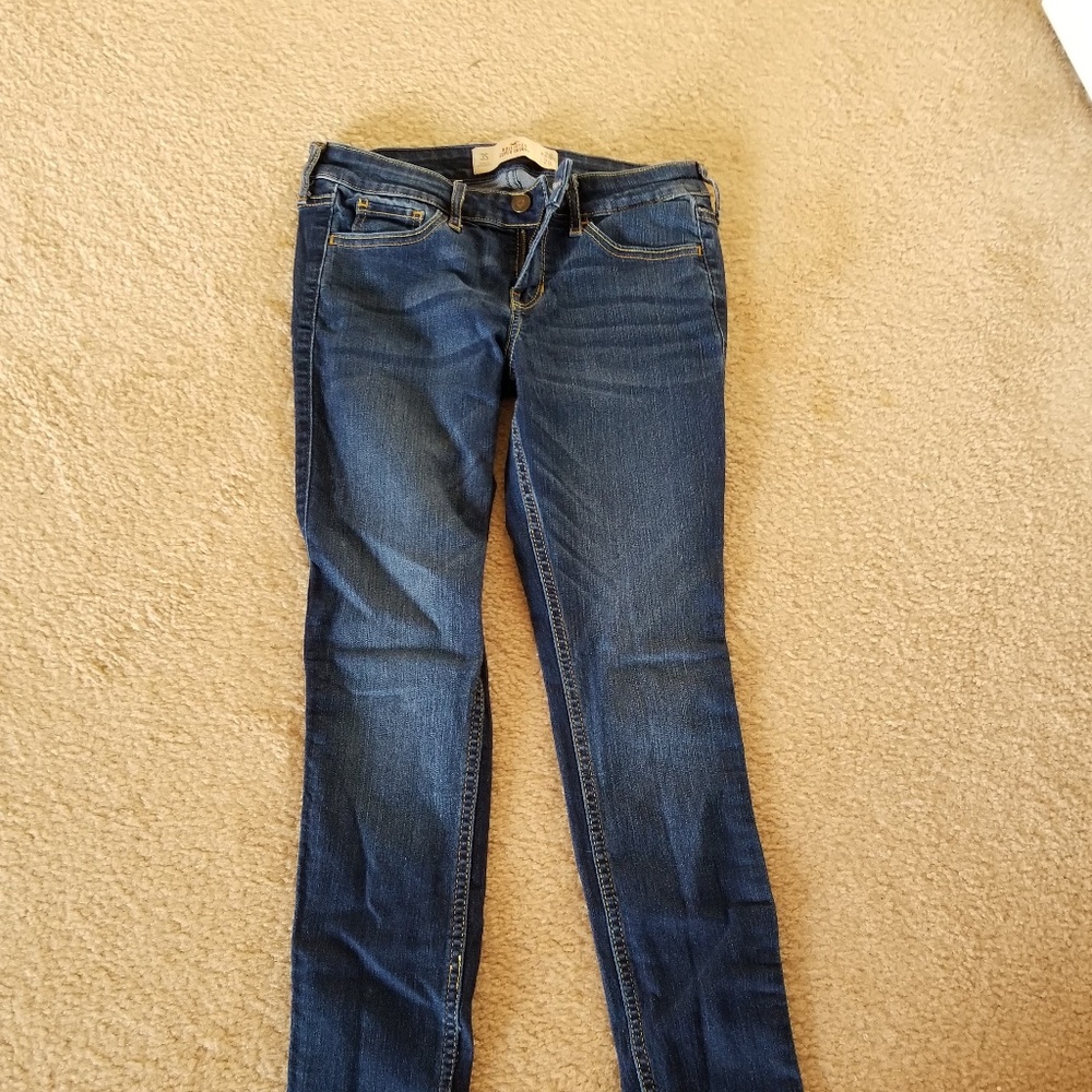 Hollister Ladies Super Skinny Jeans